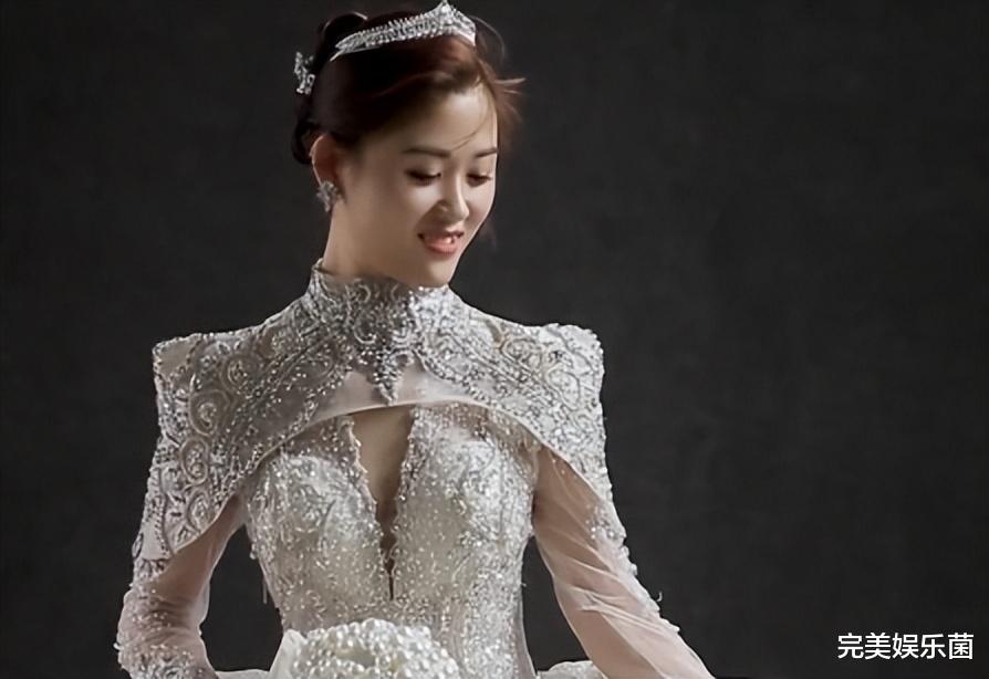 陈萌|陈萌晒跳舞视频,穿紧身短袖秀身材曲线,网友:难怪朱小伟喜欢