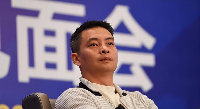 李小双|李小双不能生育的原因?娶美女歌手,结婚19年无子,却坦言无憾