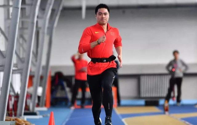 奥尼尔|9秒63！中国短跑名将训练时打破苏炳添纪录，评论区却全是骂声