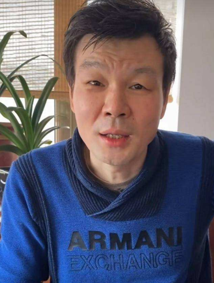 郭德纲|主持一哥李彬:提携柳岩,看不起郭德纲,如今才57岁就被药物变成这样