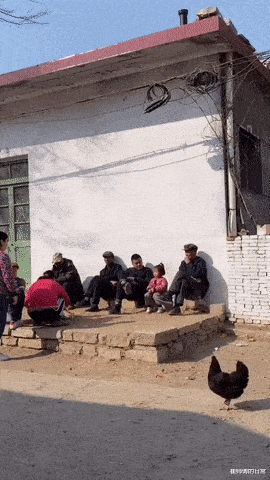 穿衣搭配|“这是阿里巴巴20年前的招聘广告，那时的工资真的不低哈！”