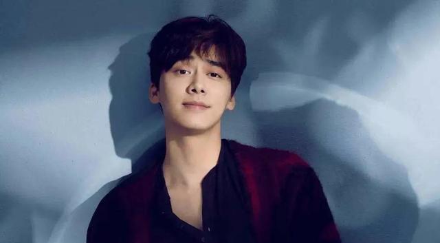 陈妍希|昆凌，陈妍希要当陈晓经纪人？李易峰结婚预警？高圆圆复出失败？