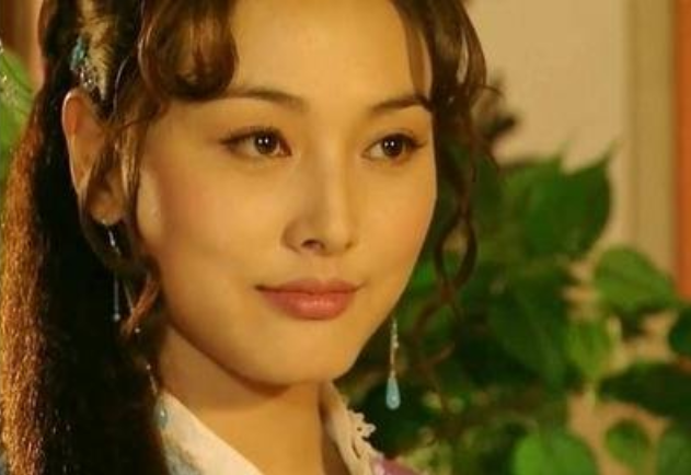 张延|出道27年不红，和经纪人结婚15年，如今经纪人老公火了她都没火