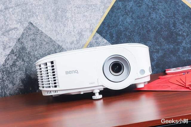 明基|新春换新装备归来,明基MH560上手,给会议室增添的新成员