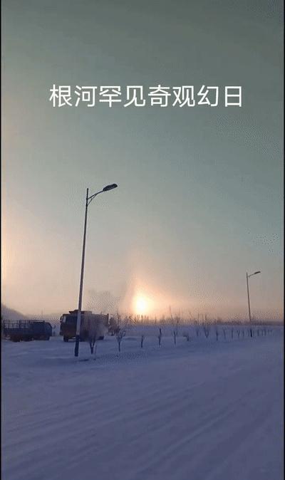 内蒙根河惊现“三个太阳”奇观,持续5个小时,为何令人害怕?