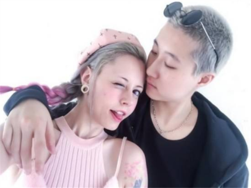 乔杉|“小龙女”吴卓林：爹不认娘不教，19岁与同性结婚“浪迹加拿大”