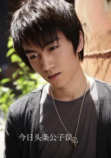 陈晓|陈晓情史，情别赵丽颖，情定陈妍希，他眼里真的有星星吗？