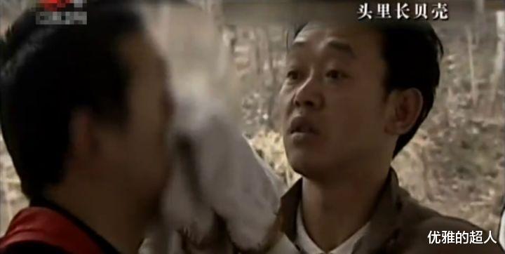 重庆14岁男孩经常学狗叫，怀疑狂犬病，医生打开头颅，竟取出一个“贝壳”
