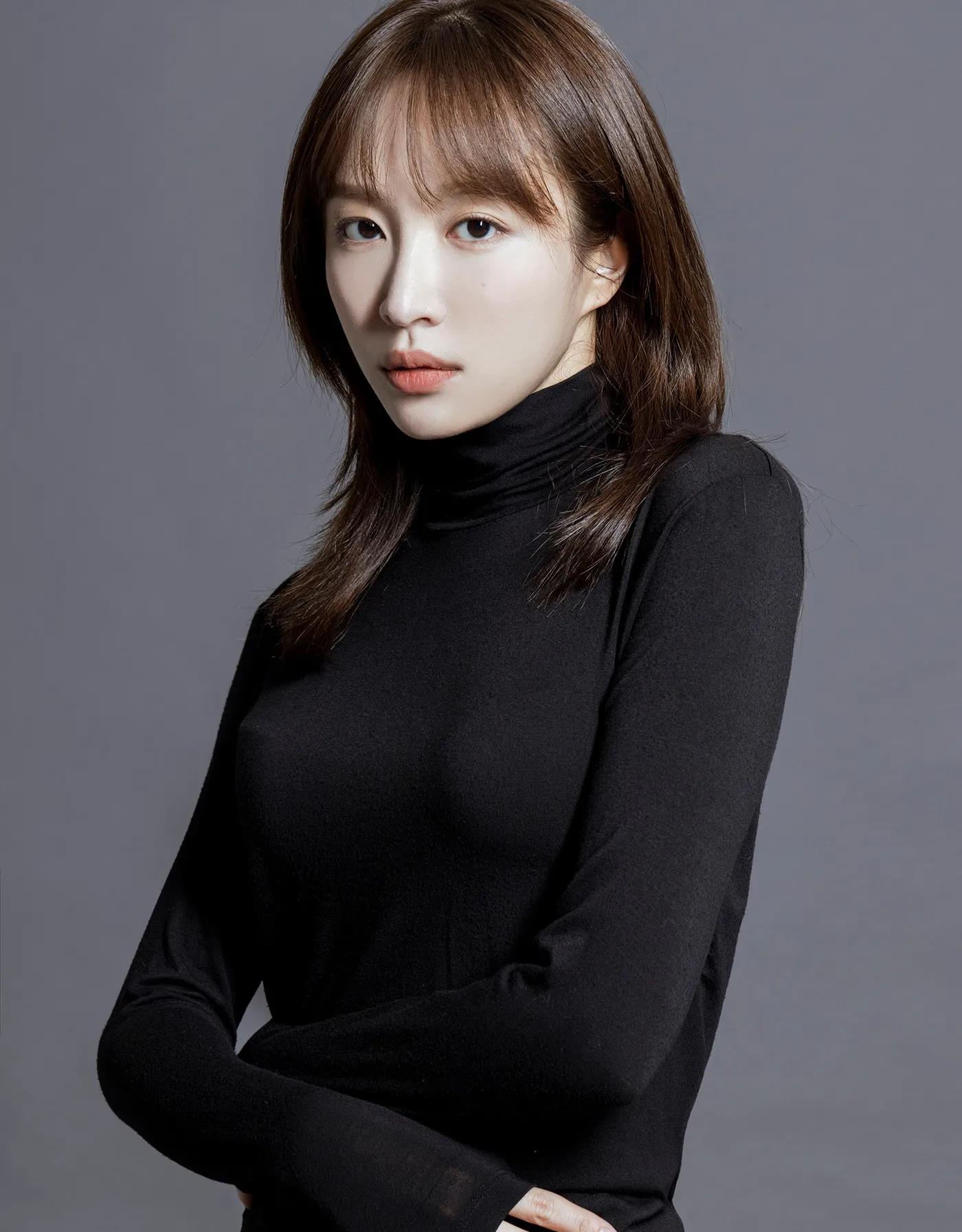 韩国娱乐|韩娱记忆 | 性感女艺人HaNi曝出新恋情