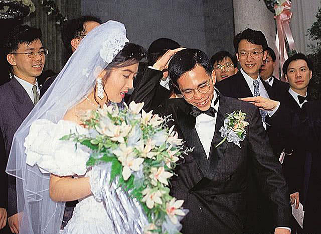 豪门|李嘉诚对长媳非常满意：我李家媳妇没规矩要守，出身正当家庭就行