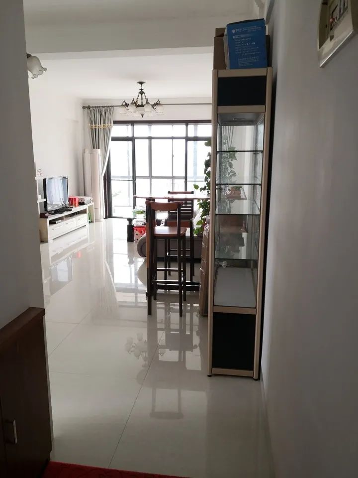 广西南宁|流拍！广西南宁江南区一套住宅拍卖失败，83万没人要！