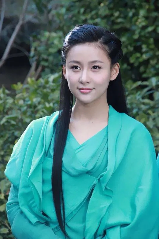 贾青|她是最想嫁入豪门的女明星,疯狂讨好富二代,王思聪却骂她不干净