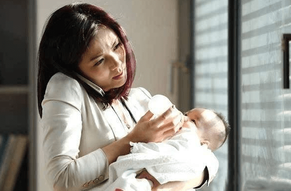 全职妈妈|各国全职妈妈待遇对比，中国妈妈“酸”了！过来人的发言挺现实