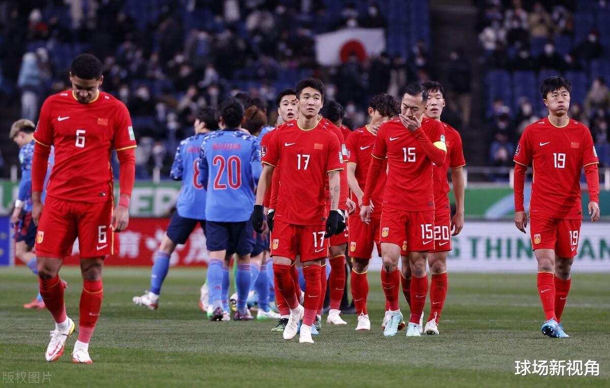 日本队|谈谈广州队韦世豪、蒋光太、张琳芃在国足与日本队比赛中的表现！