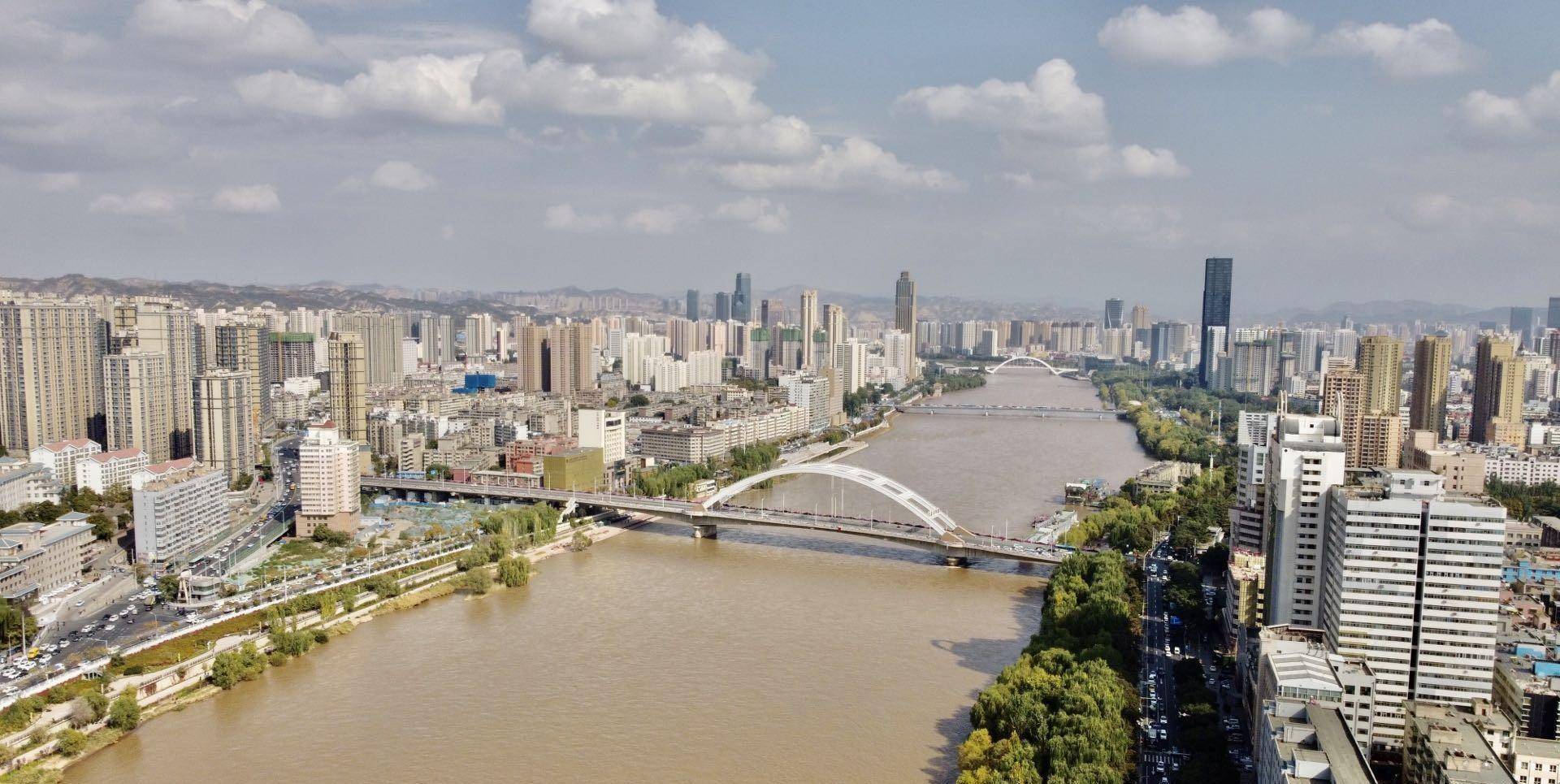水车|兰州黄河百里风情线,沿岸藏着无数景观,来此感受这座黄河上明珠