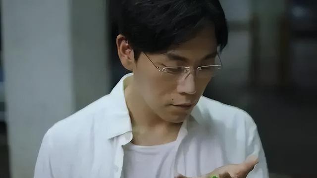 紫金陈|同是悬疑剧，把《无证》、《隐秘》和《沉默》一对比，差距就有了