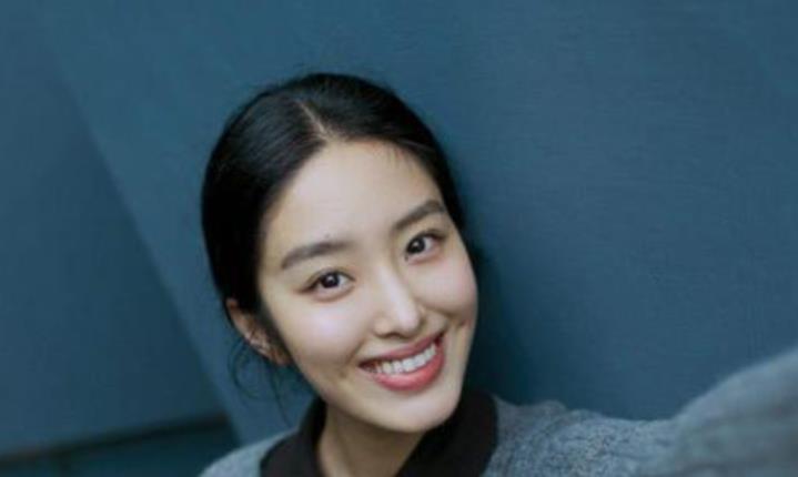 陈金飞|独宠刘亦菲23年，让杨采钰手握一线资源，陈金飞到底有多豪气？