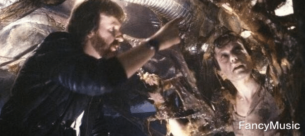 泰坦尼克号|《泰坦尼克号》25年后现状：男主长残、女主结婚3次、导演被封神