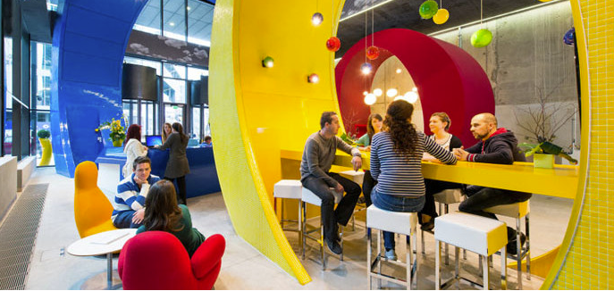 Google|脸书程序员的一天:工作超7小时算加班,不花1分钱吃到撑,实在太堕落