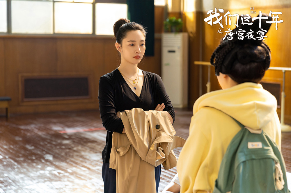 赵丽颖|2022年底好剧不断，央视两部大剧待播，胡歌赵丽颖成毅均有新作