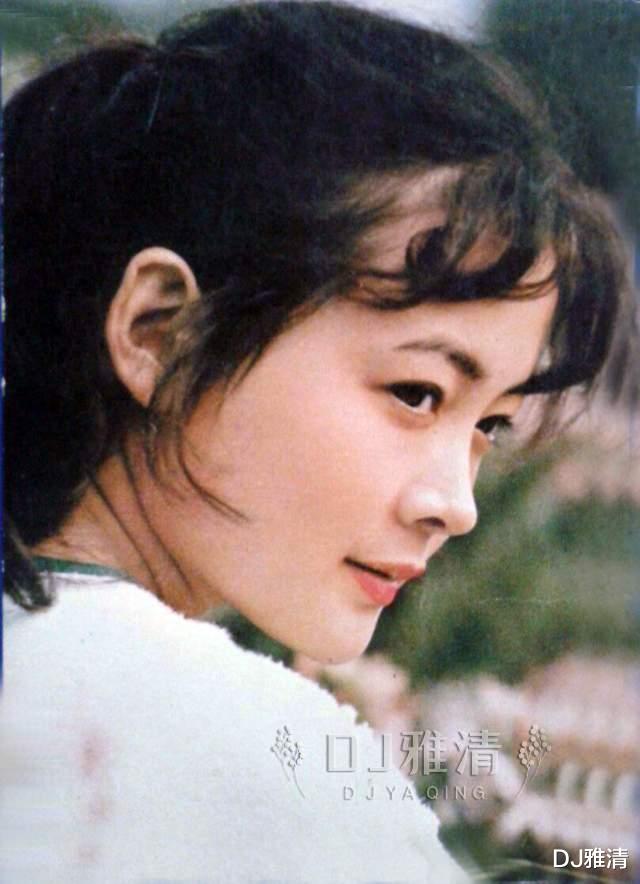 刘晓庆|女神节38位女星美人照，真正的女神从来都是自然美，刘晓庆那张很惊艳