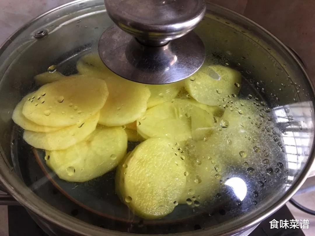 土豆最好吃的4种做法，鲜香美味，简单又方便，大人孩子都喜欢吃