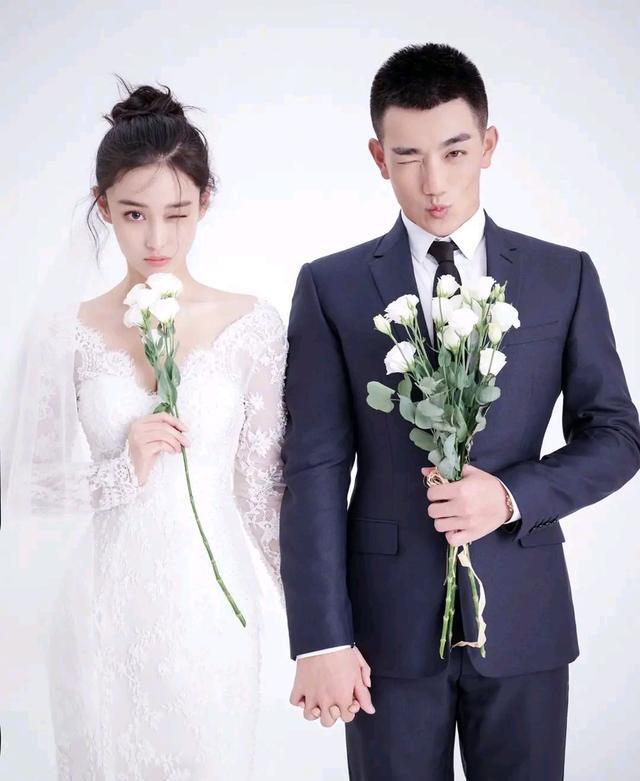 张馨予|曾经风光无限的张馨予，现在居然会吃路边摊的素辣面