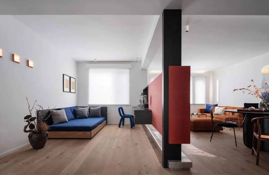 打掉墙体、引光入室:这个130m2混搭小两房,越看越高级!