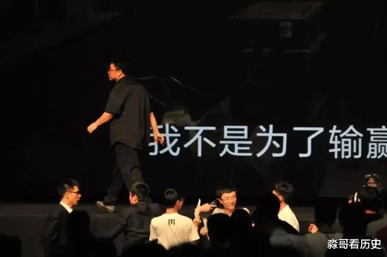 手机厂商|创业失败，负债6亿，罗永浩为何不一跑了之？