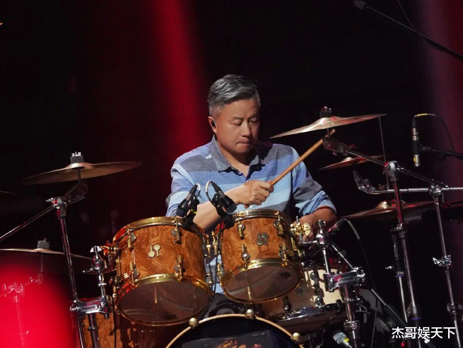 闪光的乐队|《闪光的乐队》六公:2队输在选曲,1队输在失误,只有1队意难平