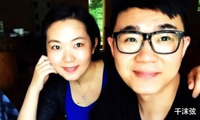 大鹏|曝大鹏净身出户再婚!三胎儿子已3岁,与娇妻三亚散步好惬意