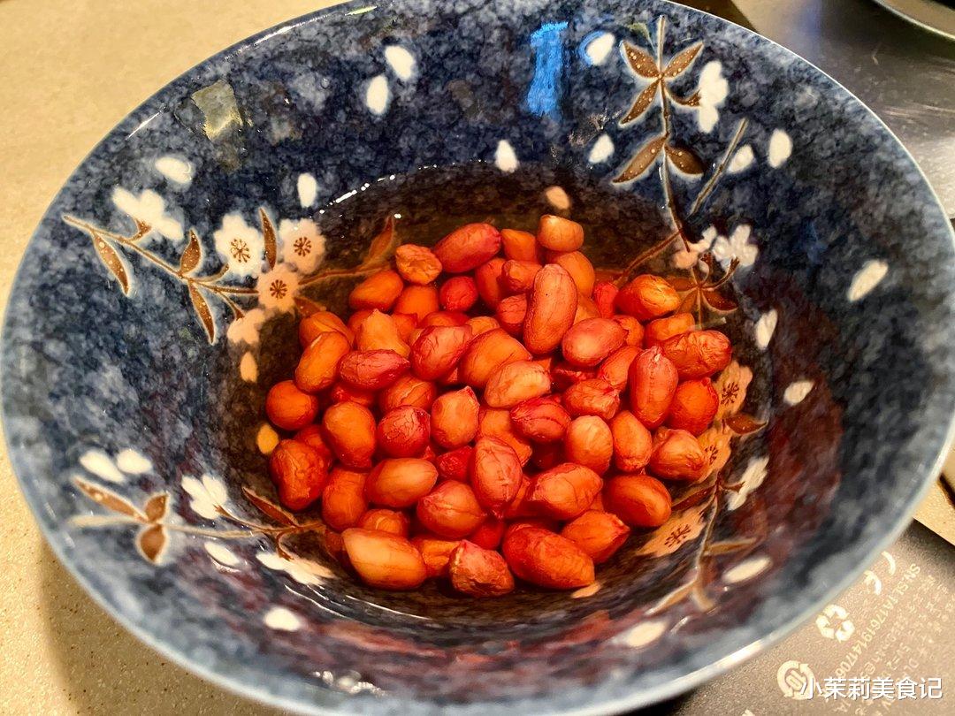 雌激素|女人不想提前衰老,多吃5种碱性食物,激发雌激素,体态好显年轻