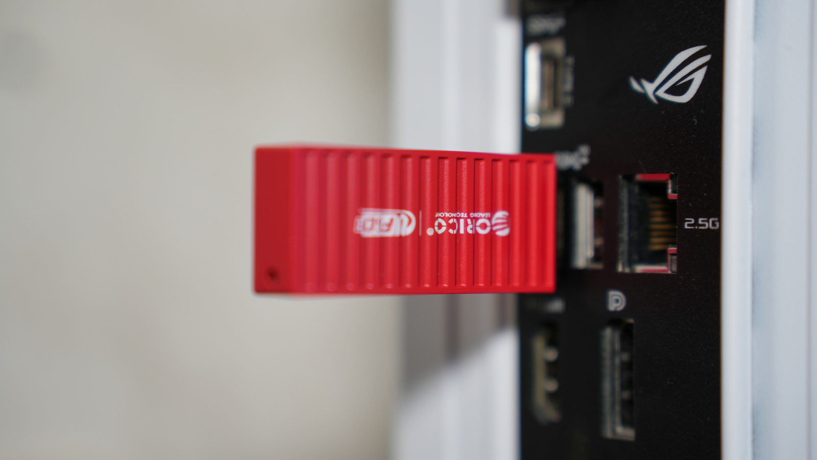 奥睿科|U盘界的西装暴徒---ORICO奥睿科usb3.2快闪U盘