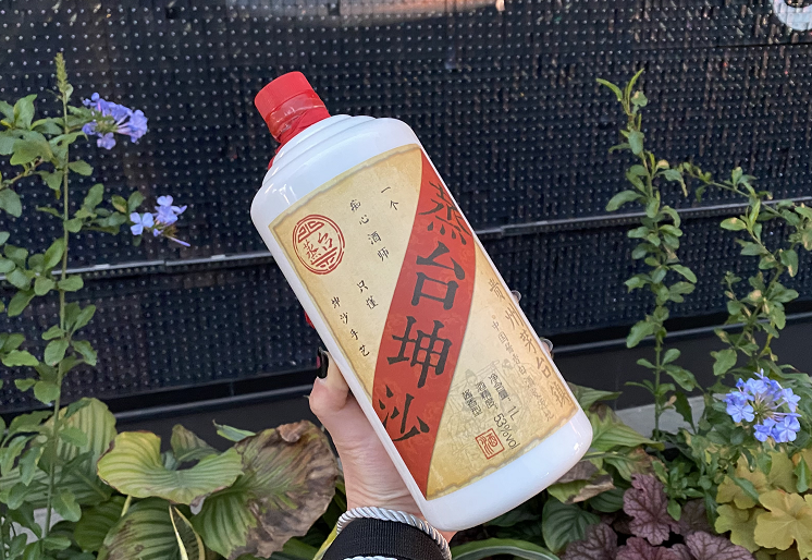 陕西一煤老板晒自家酒柜，不是名牌酒反而都是小众酒，行家：会喝