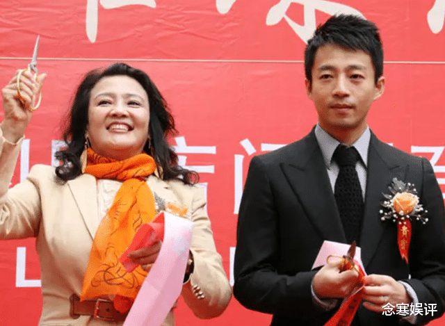 汪小菲|婚姻事业双双受挫!汪小菲每月亏损200万,却没有裁掉一个员工