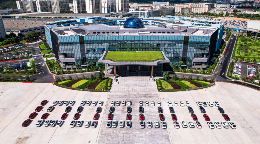 求职|比亚迪高调拒绝\英国博士\求职, 却获网友称赞, 原是国内读海外博士