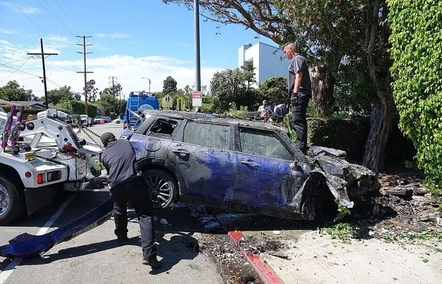 安妮海切车祸昏迷六天后,正式宣告脑死亡,家属决定拔管捐献器官