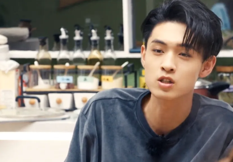 秦霄贤|“一战封神”秦霄贤：和白鹿成跑男救命稻草，靠粉丝入围百花奖？