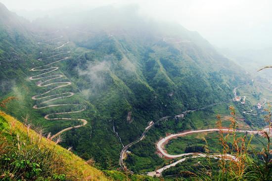 乡村旅游|贵州有个充满异域风情的小镇，花8年时间修建，但是却鲜为人知