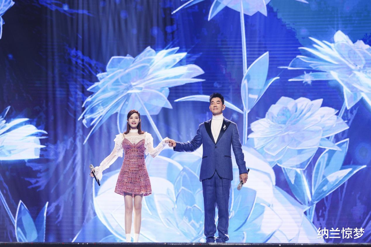 芒果台|小年夜春晚有了热度天花板, 芒果台年味湘味人情味拉满春节氛围感