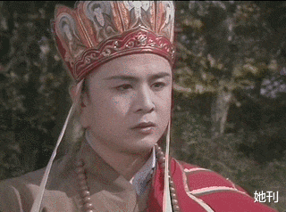 大象|看完春晚，我格外怀念她