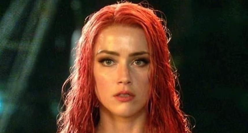 大号|本性难移！艾梅柏遭爆当街「上大号」画面曝光网友全吐了