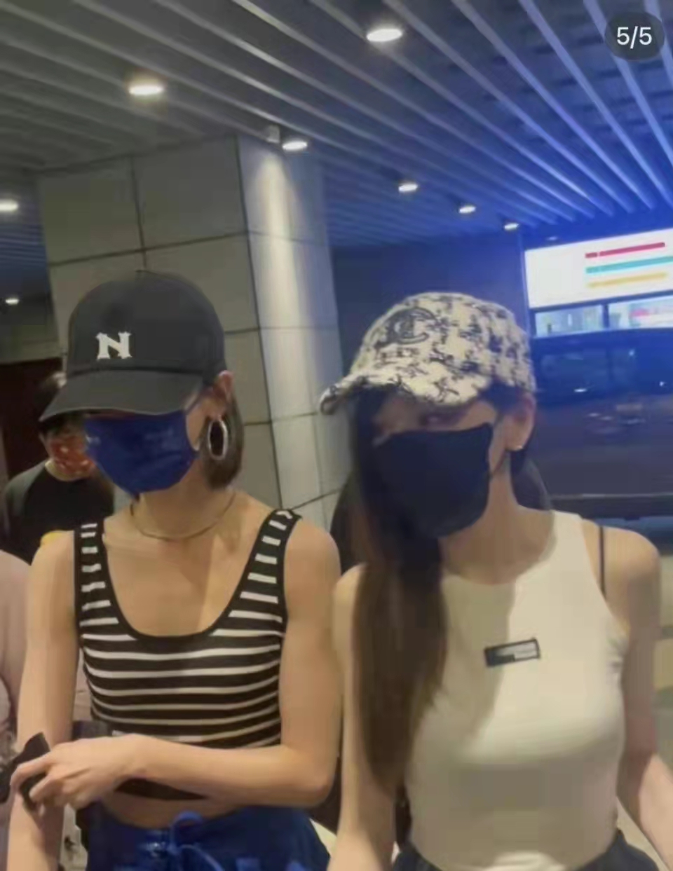 王心凌|网友在长沙偶遇王心凌和吴谨言