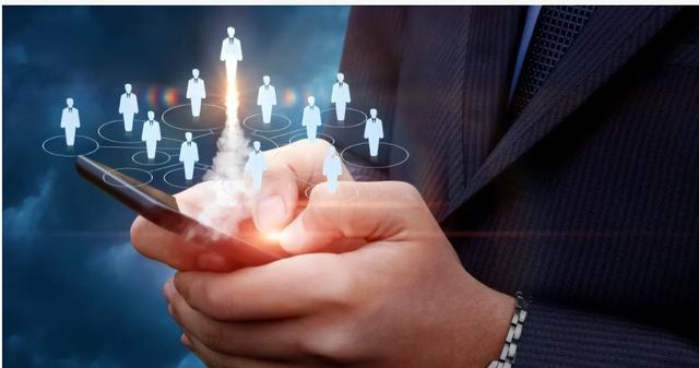 hr|学历歧视?大专生线上求职遭HR羞辱,处理结果大快人心!