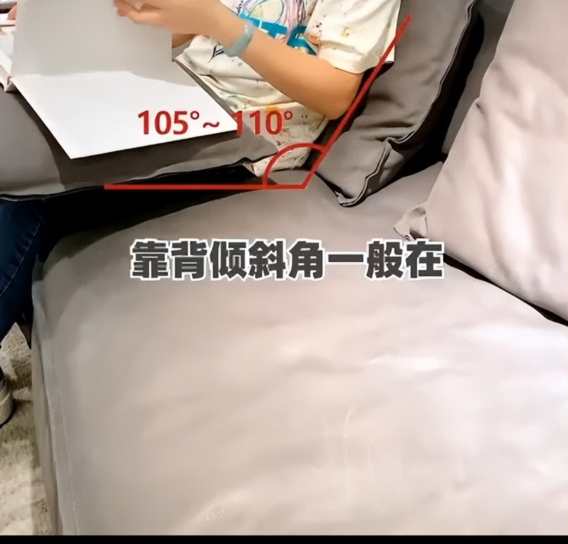 年轻人不懂，老人在家具城被忽悠，沙发该怎么选？