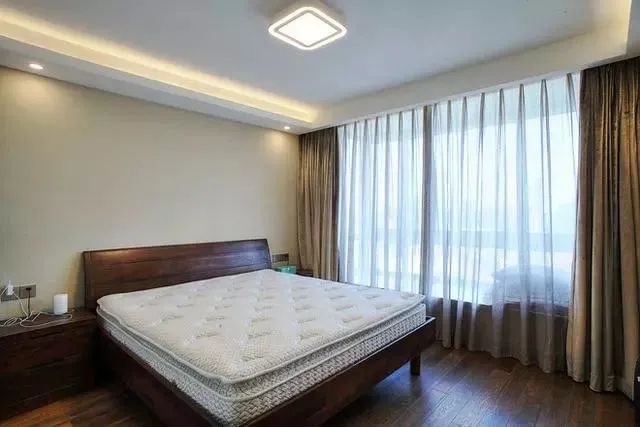 130平新房,漂亮的让人嫉妒,头一回见这么上档次的客厅!