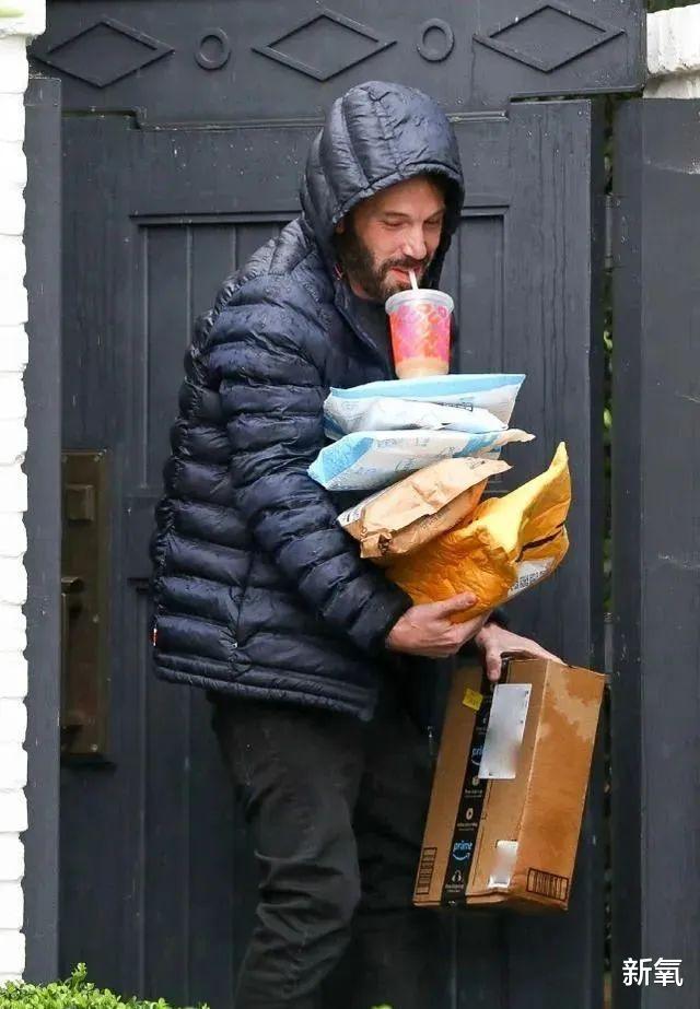 写真|又一对巨星20年后世纪大复合！比大S锋菲恋都抓马…