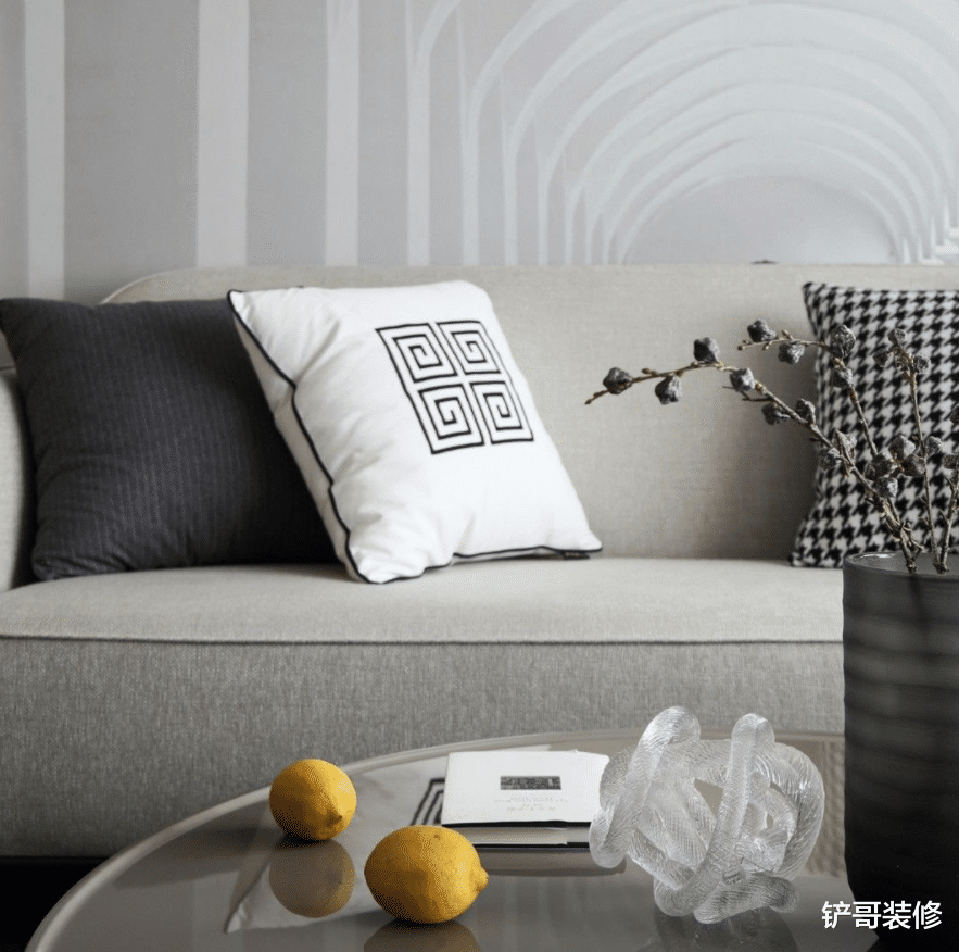 个性的95后业主,不满拎包入住的精装修,自己掏钱改造,效果绝了