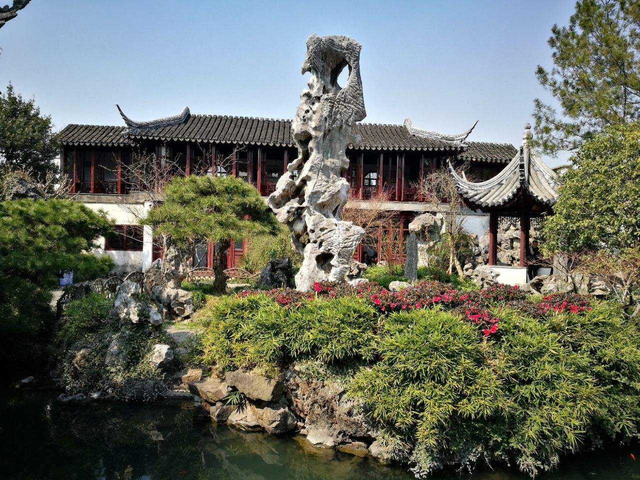 园林|中国大型古典私家园林，厅堂宏敞华丽，庭院富有变化