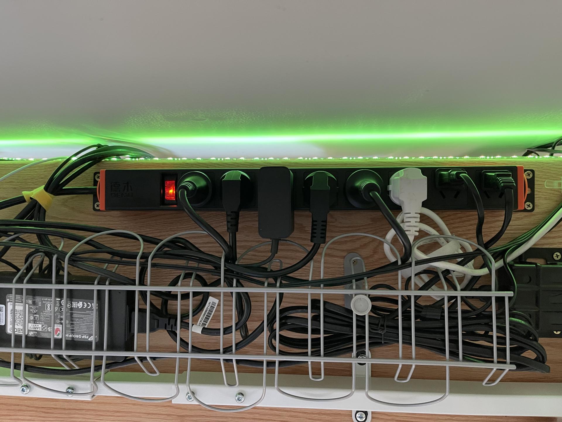 桌面改造计划一，升级实木升降桌，附桌下理线经验